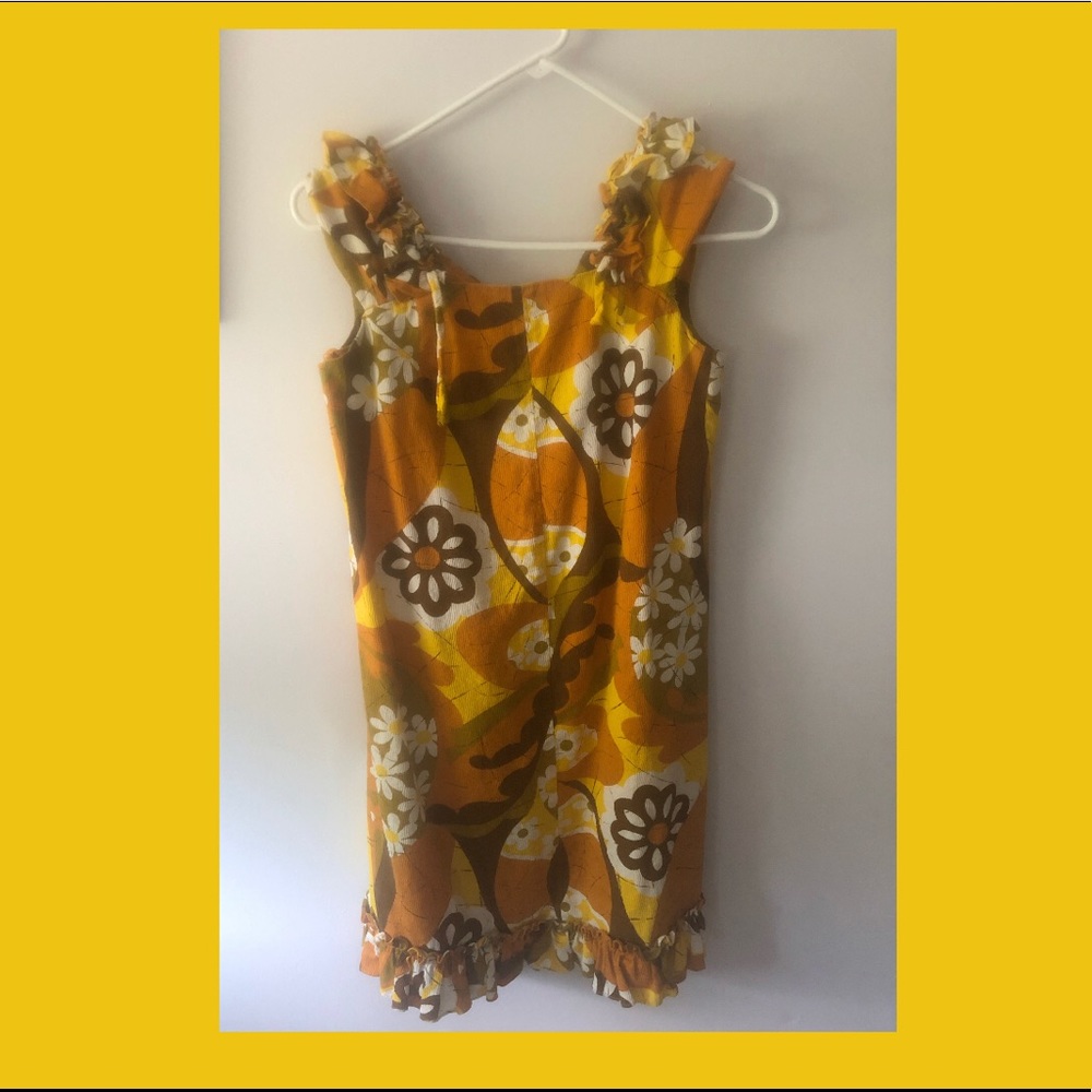 Beautiful vintage 1960s Hawaiian floral dress ☀️☀️
